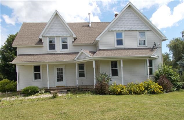 N5028 Valley Rd, Luxemburg, WI 54217 