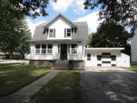 303 Pierce St, Randolph, WI 53956 