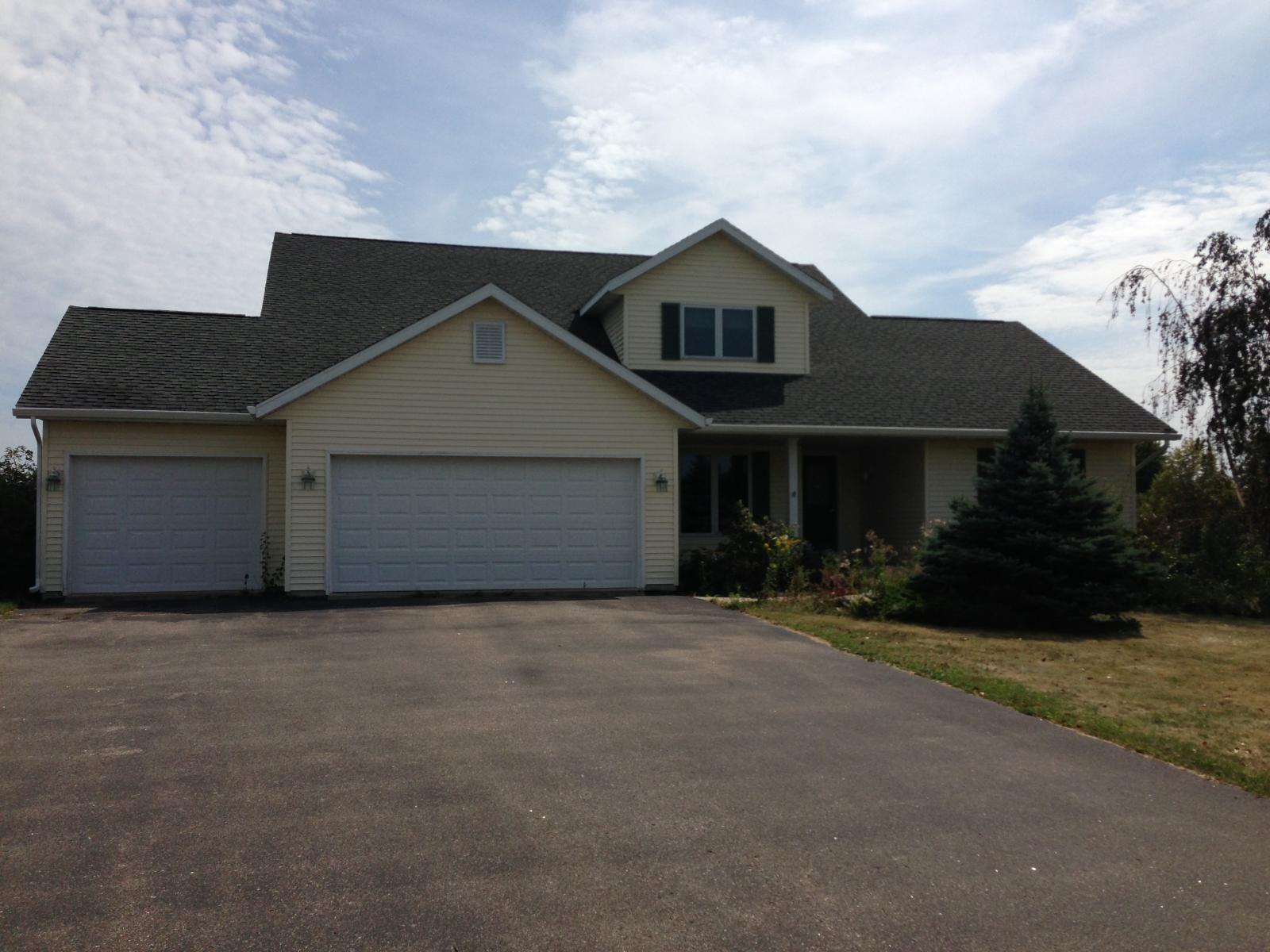 M530 Cayman Ave, Marshfield, WI 54449 