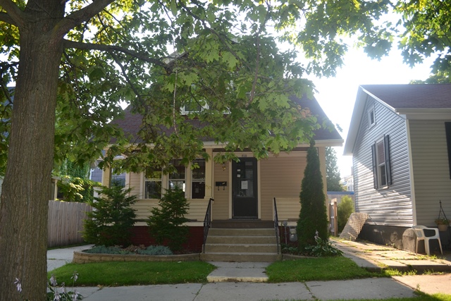 910 N 5th St, Sheboygan, WI 53081 