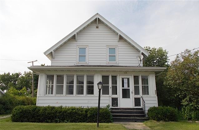 Pine, Brillion, WI 54110 