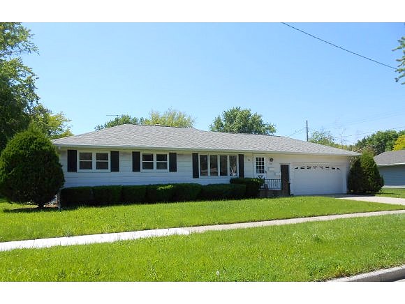 Weis, Fond Du Lac, WI 54935 