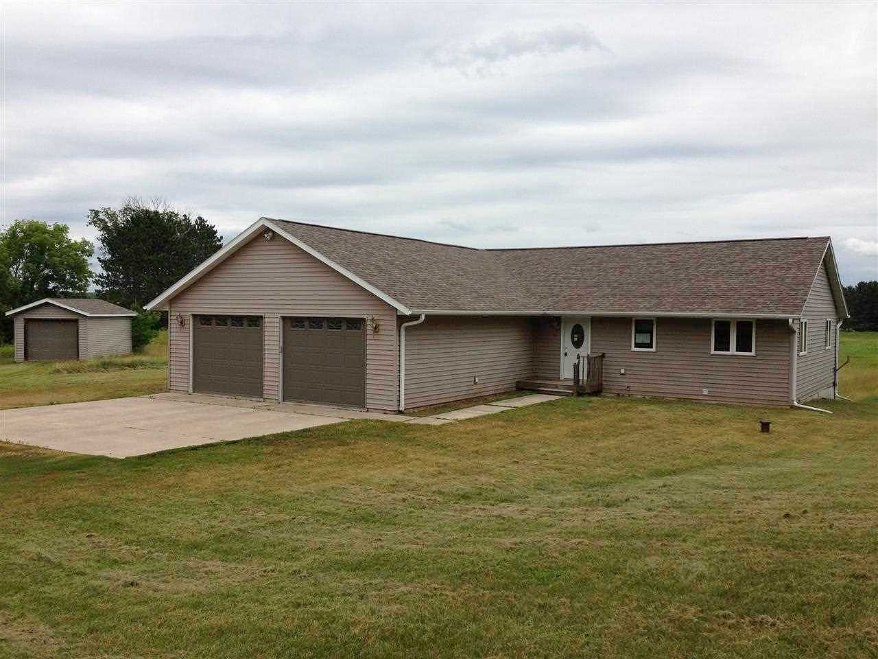 Maplewood, Merrill, WI 54452 