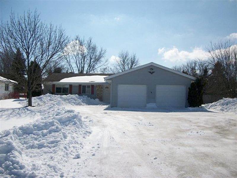 Beck, West Bend, WI 53090 