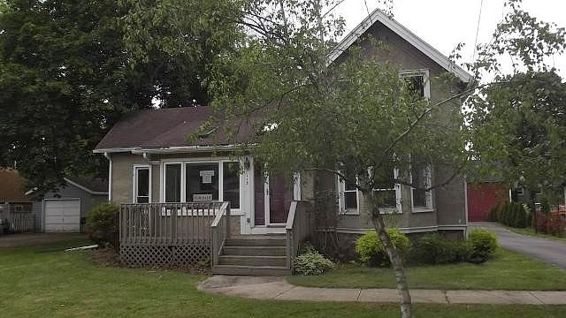 Ottawa, Dousman, WI 53118 