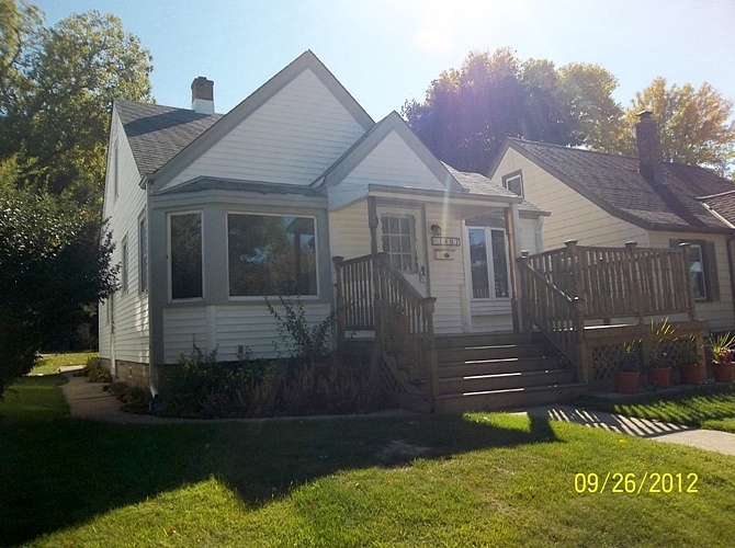 Marshall Ave, South Milwaukee, WI 53172 