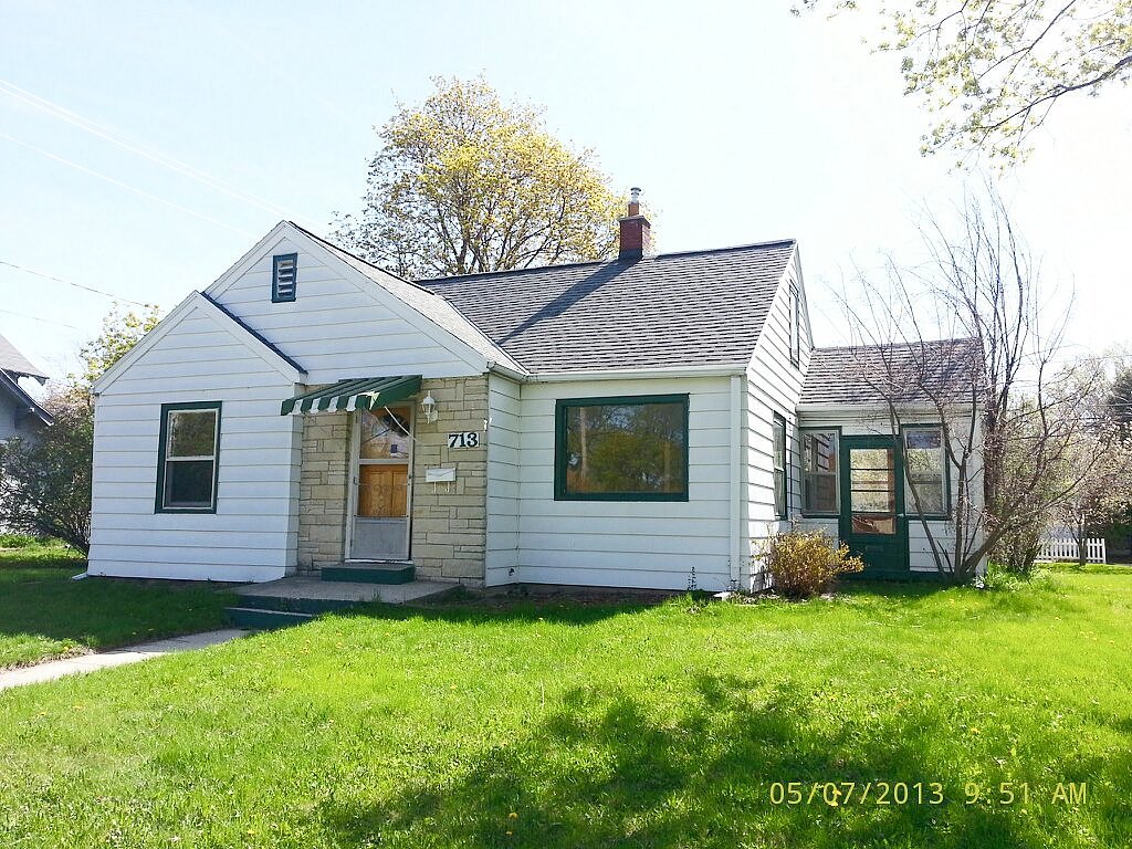 Grand, Waukesha, WI 53186 