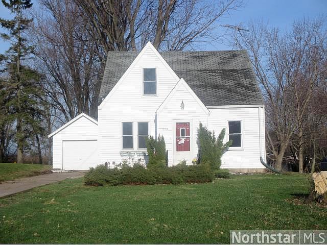 Maple, Ellsworth, WI 54011 