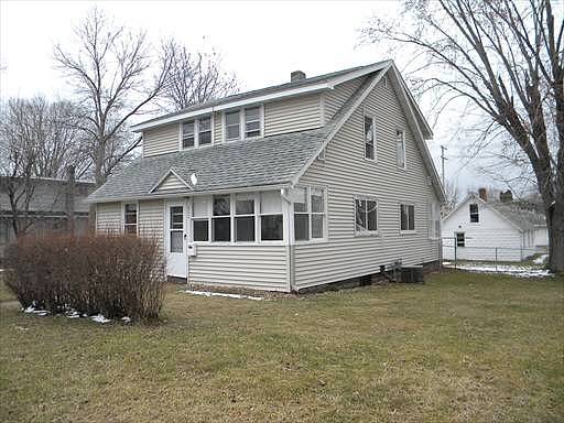 Pine, Black River Falls, WI 54615 