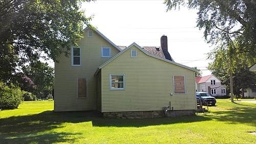 Main, Galesville, WI 54630 