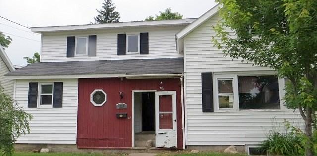 Weix, Antigo, WI 54409 