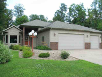 Maple Crest Drive, Wausau, WI 54403 