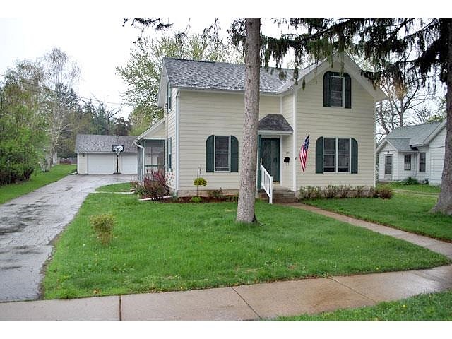 Van Buren St, Waterloo, WI 53594 