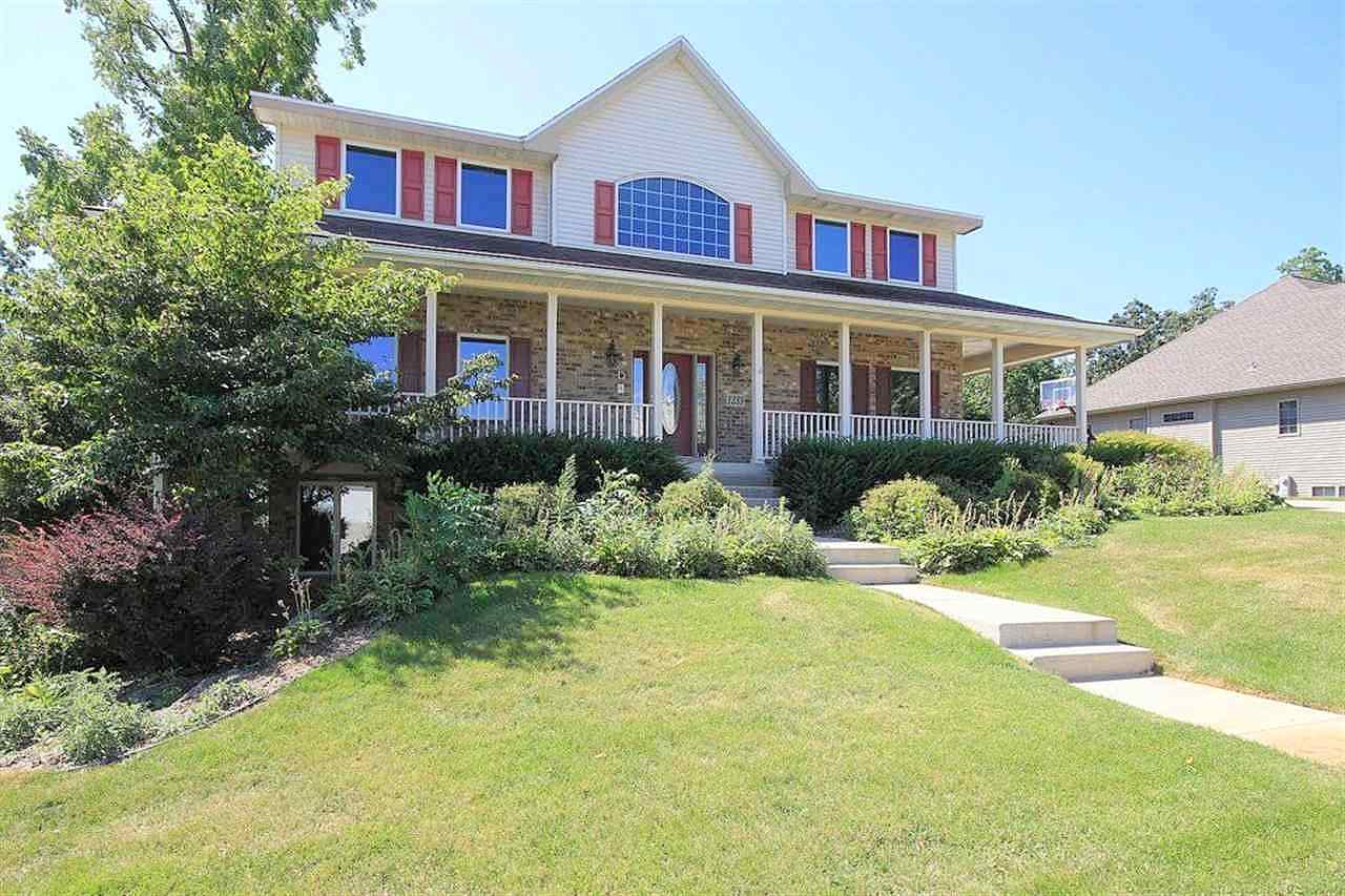 Gateway, Verona, WI 53593 