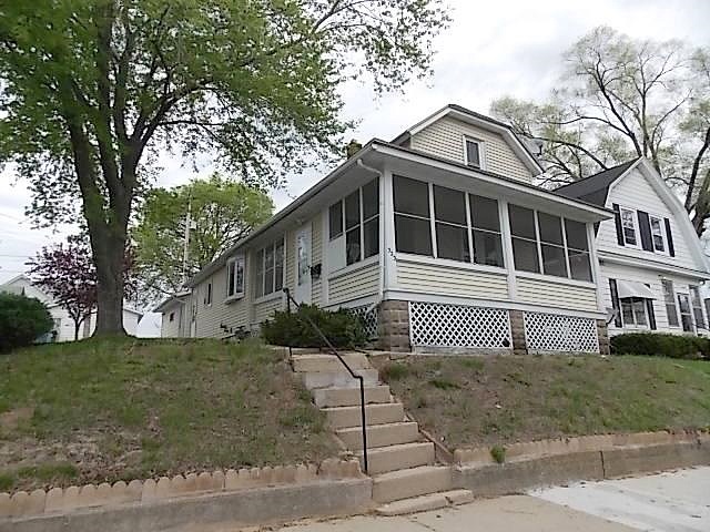 Edgewater, Portage, WI 53901 