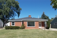 604 N Douglas St, Appleton, WI 54914 