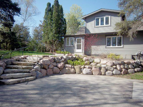 N9579 Horseshoe Ln., Mukwonago, WI 53149 