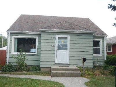 6651 W Constance Av, Milwaukee, WI 53218 