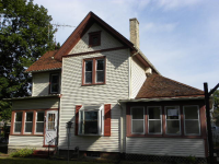 217 S Montgomery St, Watertown, WI 53094 