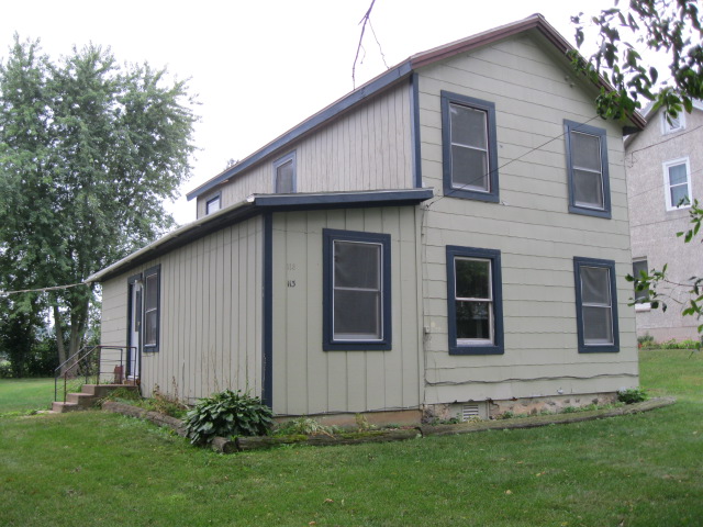 113 Porter Street, Marshall, WI 53559 