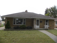 3122 Erie St, Racine, WI 53402 