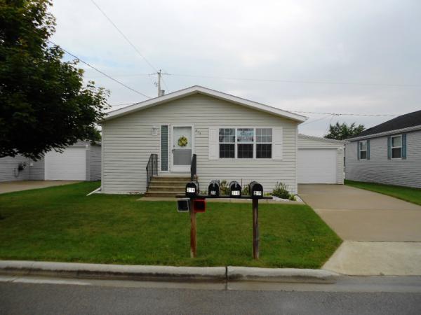 215 Oakton Lane, Green Bay, WI 54311 