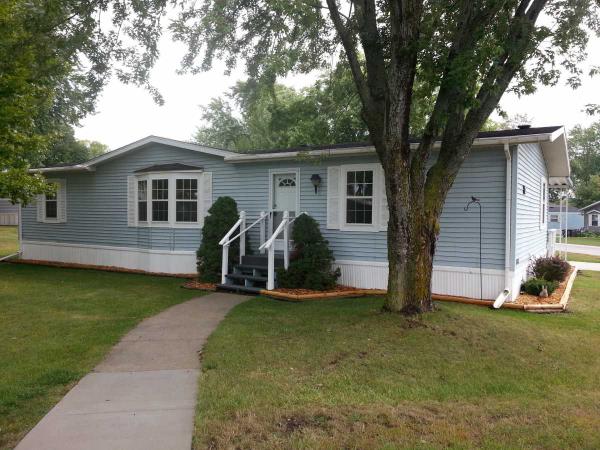 109 Maple Grove Circle, Jefferson, WI 53549 