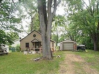 Pine, River Falls, WI 54022 