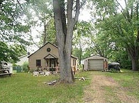 Pine, River Falls, WI 54022 