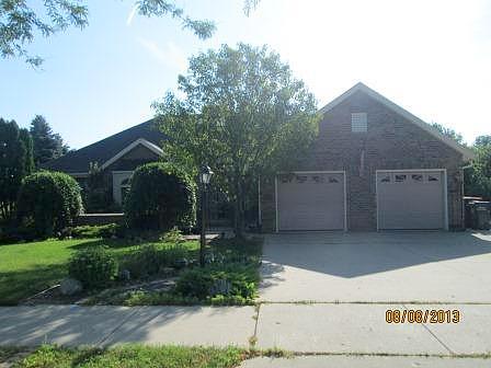 Killarney, West Bend, WI 53095 