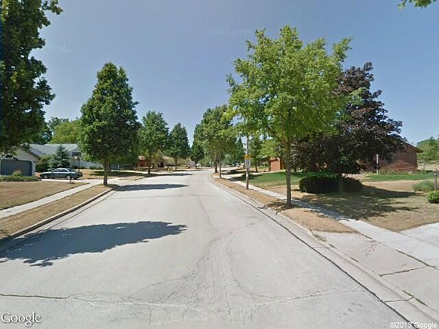 Rolling Ridge, Waukesha, WI 53188 