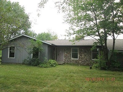 Hickory Chasm, Sussex, WI 53089 