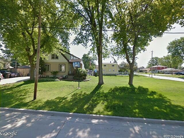 E Mallory Ave, Cudahy, WI 53110 
