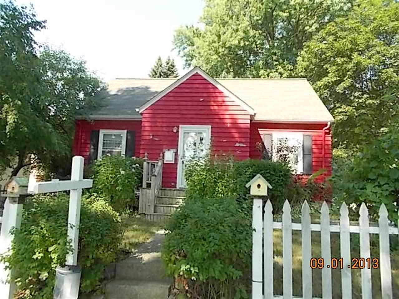 Johnson, Cedarburg, WI 53012 