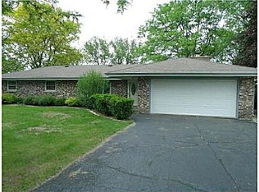 Oakwood Manor, Hubertus, WI 53033 