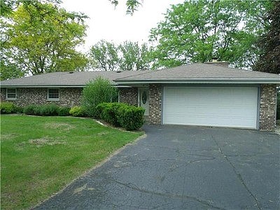 Oakwood Manor Dr # D, Hubertus, WI 53033 