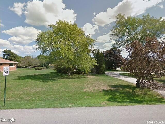 North, Brookfield, WI 53045 