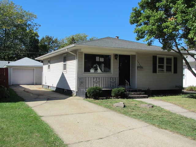 3320 22nd Avenue, Kenosha, WI 53140 