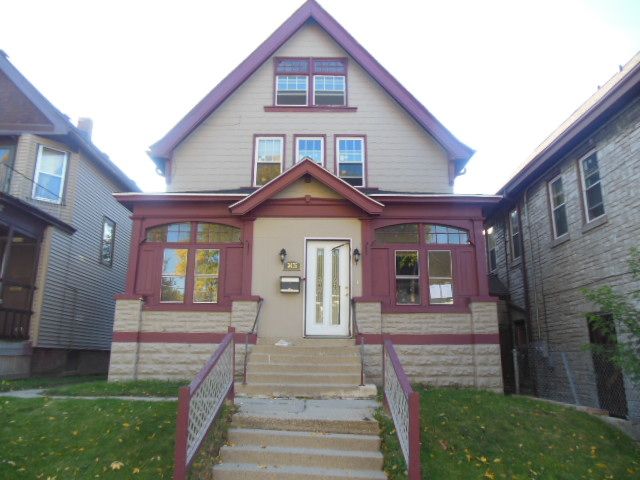 3475 N 2nd St, Milwaukee, WI 53212 