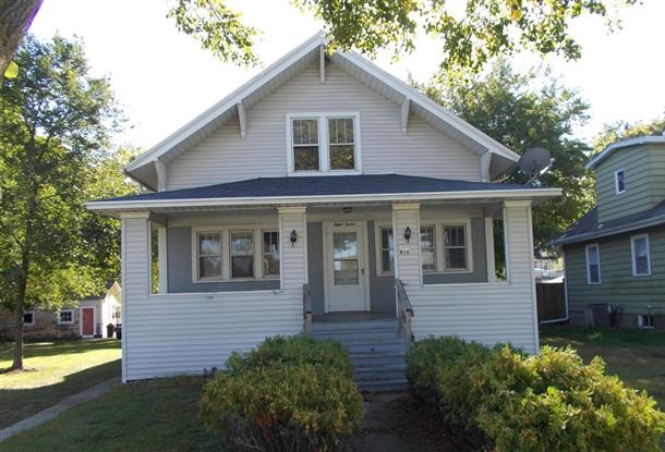 812 Shea Avenue, Green Bay, WI 54303 