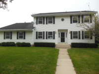 1776 Graber St, Oshkosh, WI 54901 