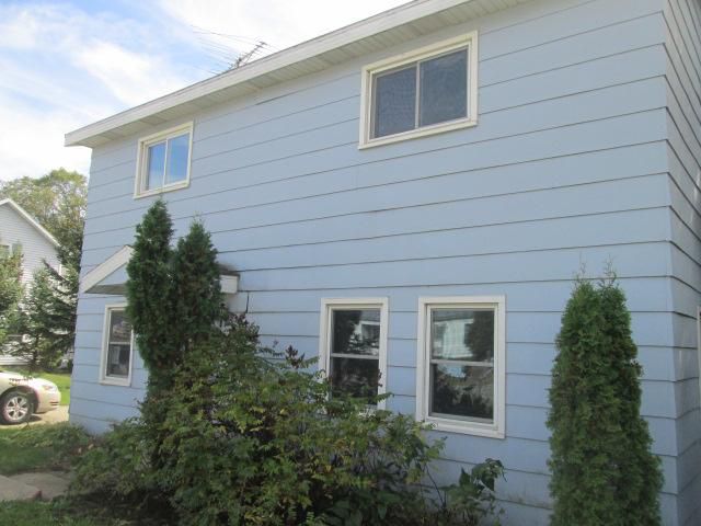 1109 W Main Street, Princeton, WI 54968 