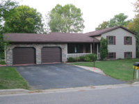 1056 Tinkham Trl, Baraboo, WI 53913 