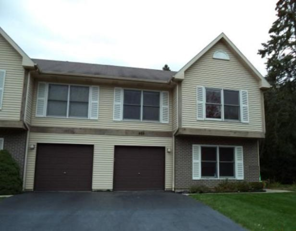 483 West South Street, Lake Geneva, WI 53147 