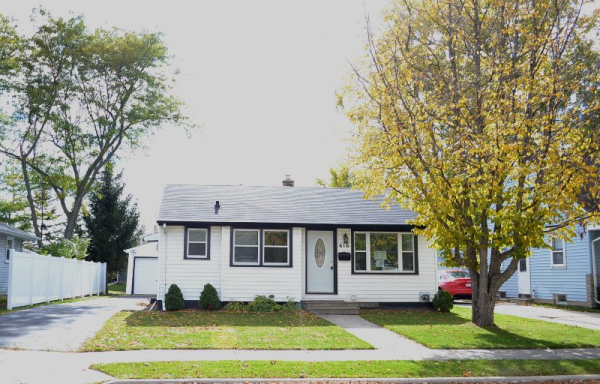 616 Jefferson St, Neenah, WI 54956 