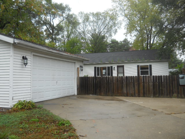 1551 Bayliss Ave, Beloit, WI 53511 