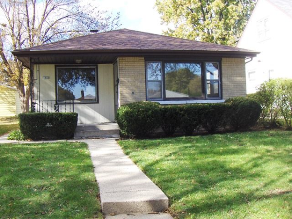 4469 N 71st St, Milwaukee, WI 53218 