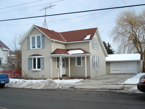 10Th, Oostburg, WI 53070 