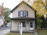 209 Randall St, Waukesha, WI 53188 