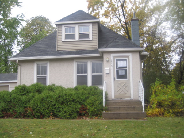 2401 S. Jackson Str, Appleton, WI 54915 